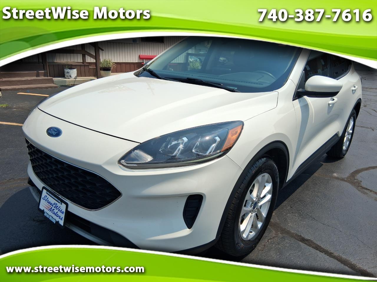 2020 Ford Escape SE
