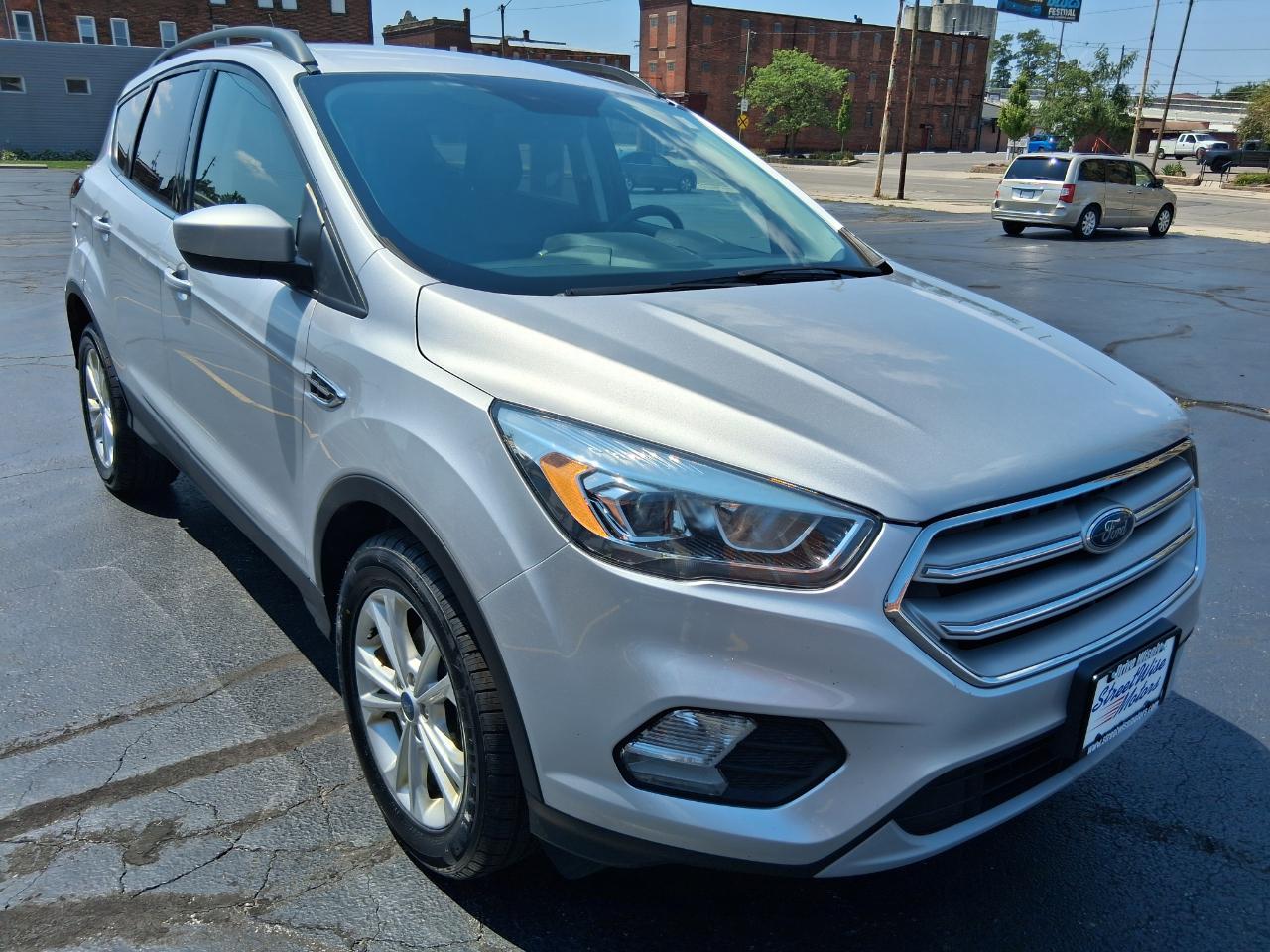 Ford Escape SEL FWD 2019