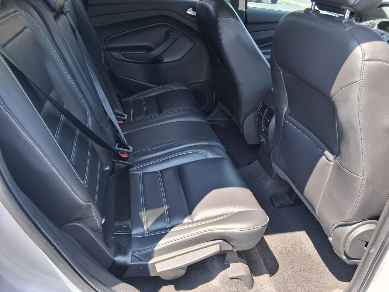 Ford Escape SEL FWD 2019