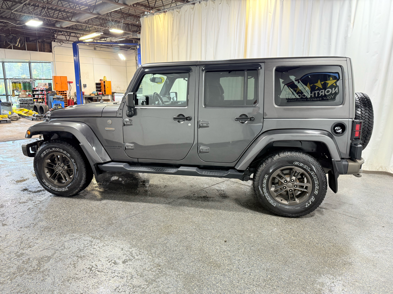 Jeep Wrangler Unlimited Sahara 4WD 2017