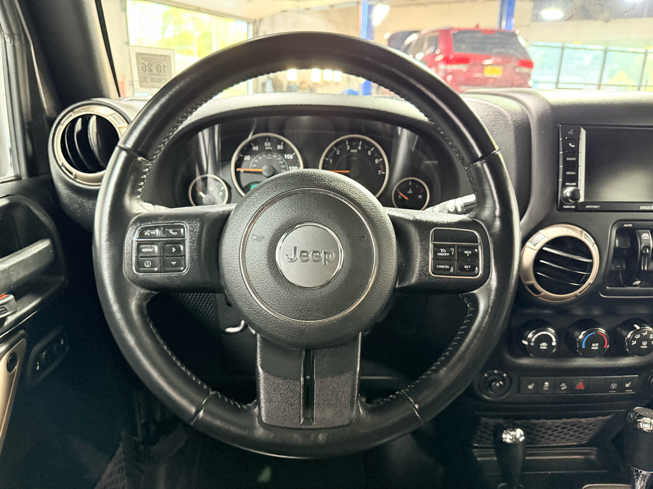 Jeep Wrangler Unlimited Sahara 4WD 2017