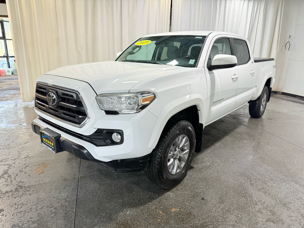 Toyota Tacoma  2019