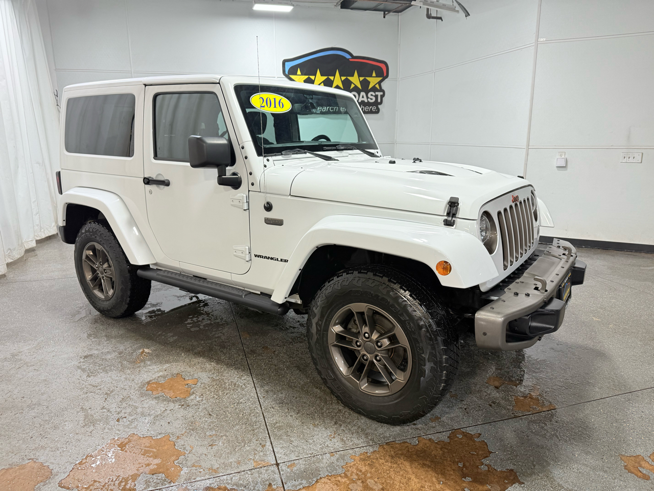 2016 Jeep Wrangler Anniversary Edition photo 2