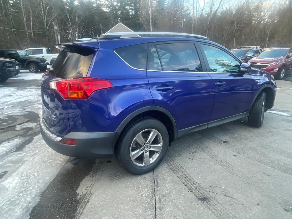 Toyota RAV4  2015