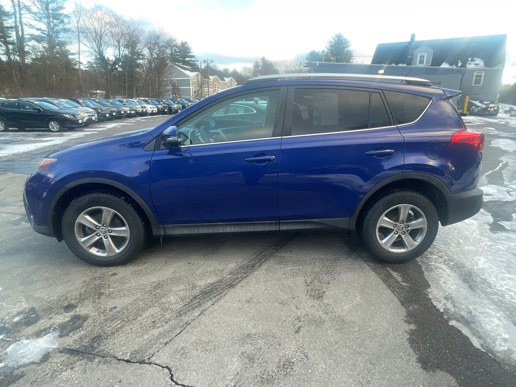 Toyota RAV4  2015