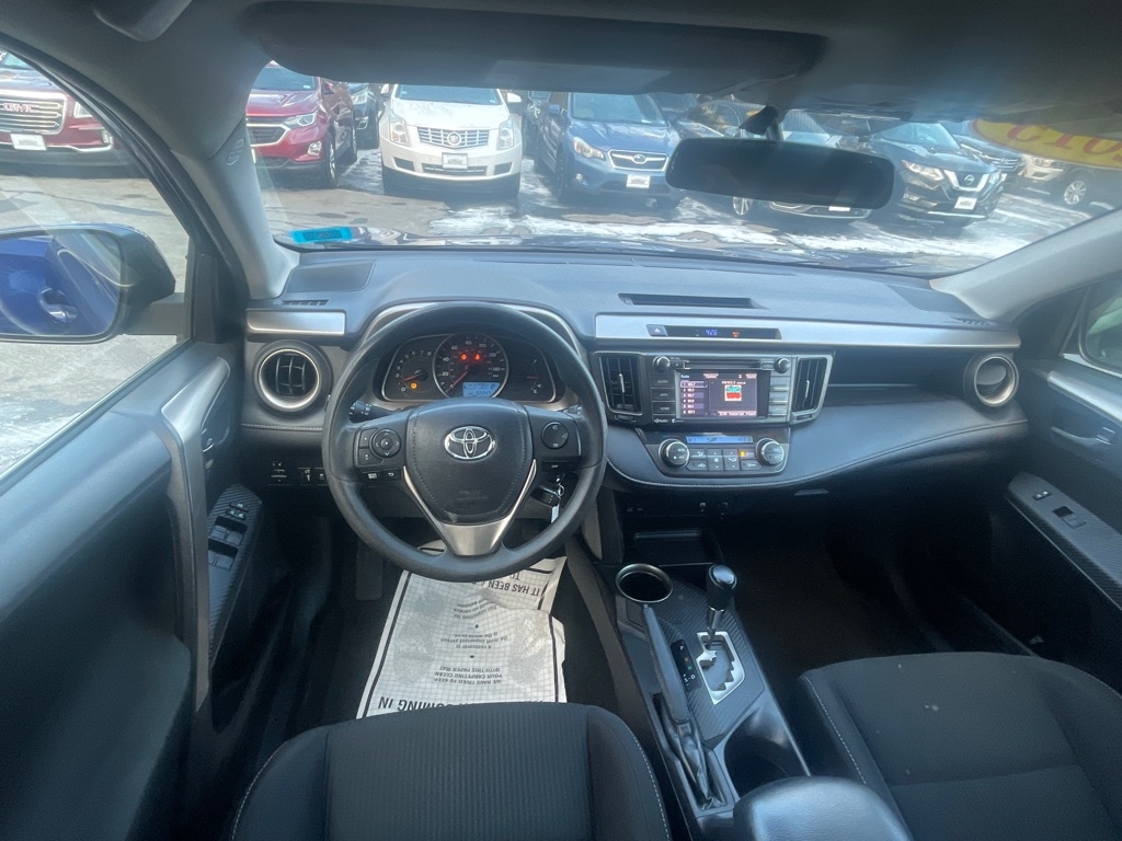Toyota RAV4  2015