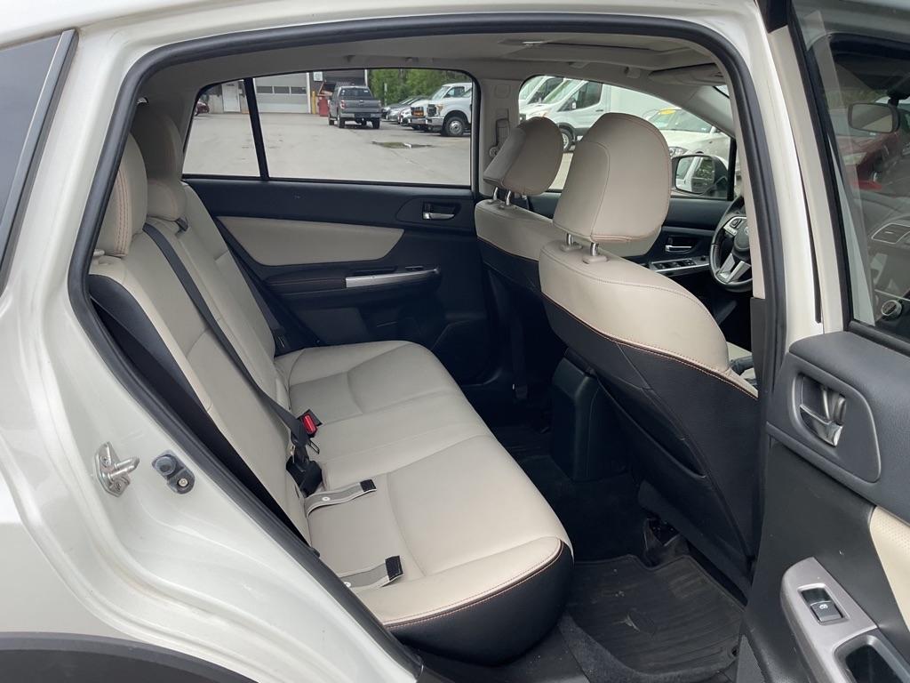 Subaru Crosstrek  2016