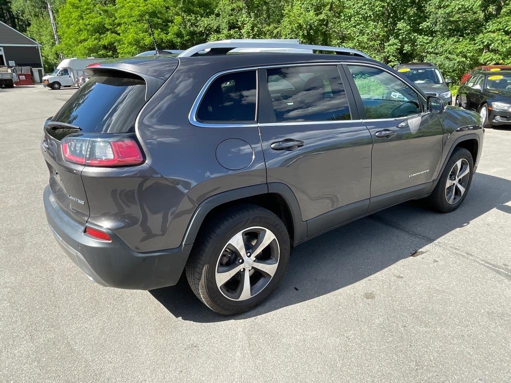 Jeep Cherokee  2021
