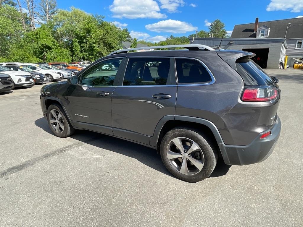 Jeep Cherokee  2021