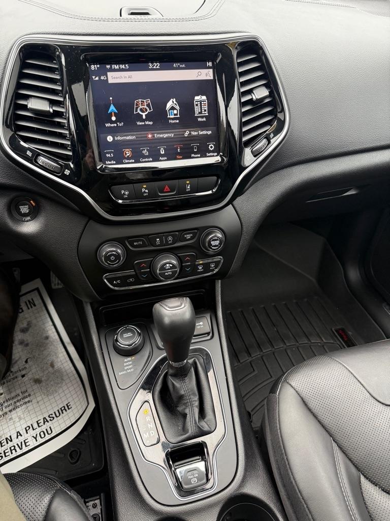 Jeep Cherokee  2021