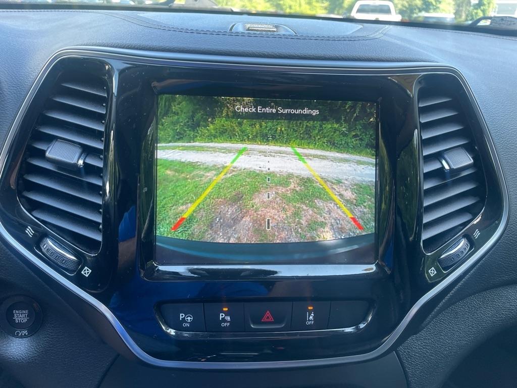 Jeep Cherokee  2021