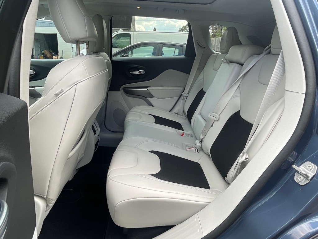 Jeep Cherokee  2021 Jeep Cherokee  2021