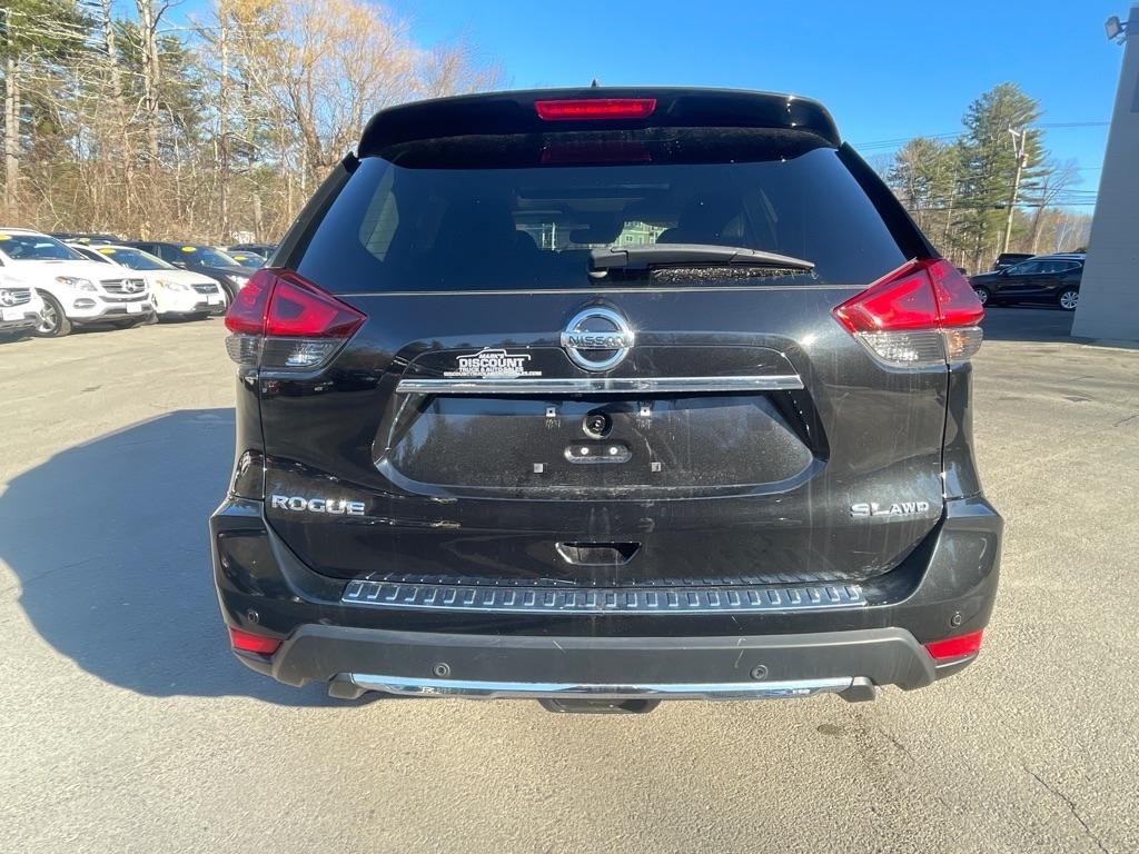 Nissan Rogue  2019
