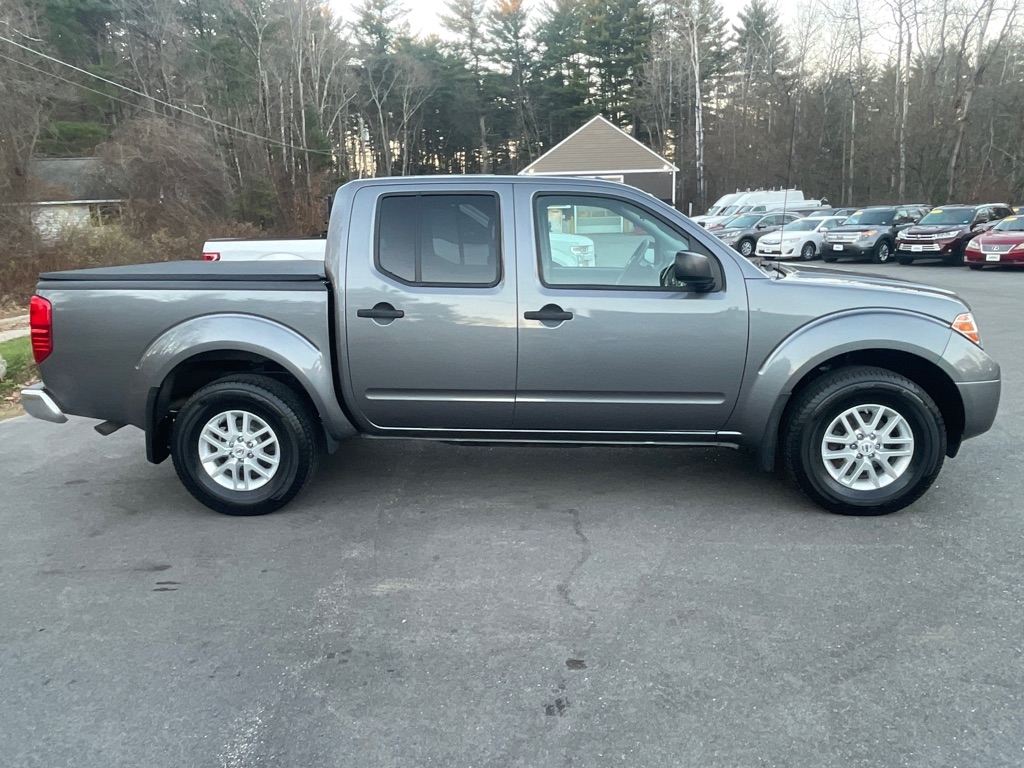 2018 Nissan Frontier S photo 2