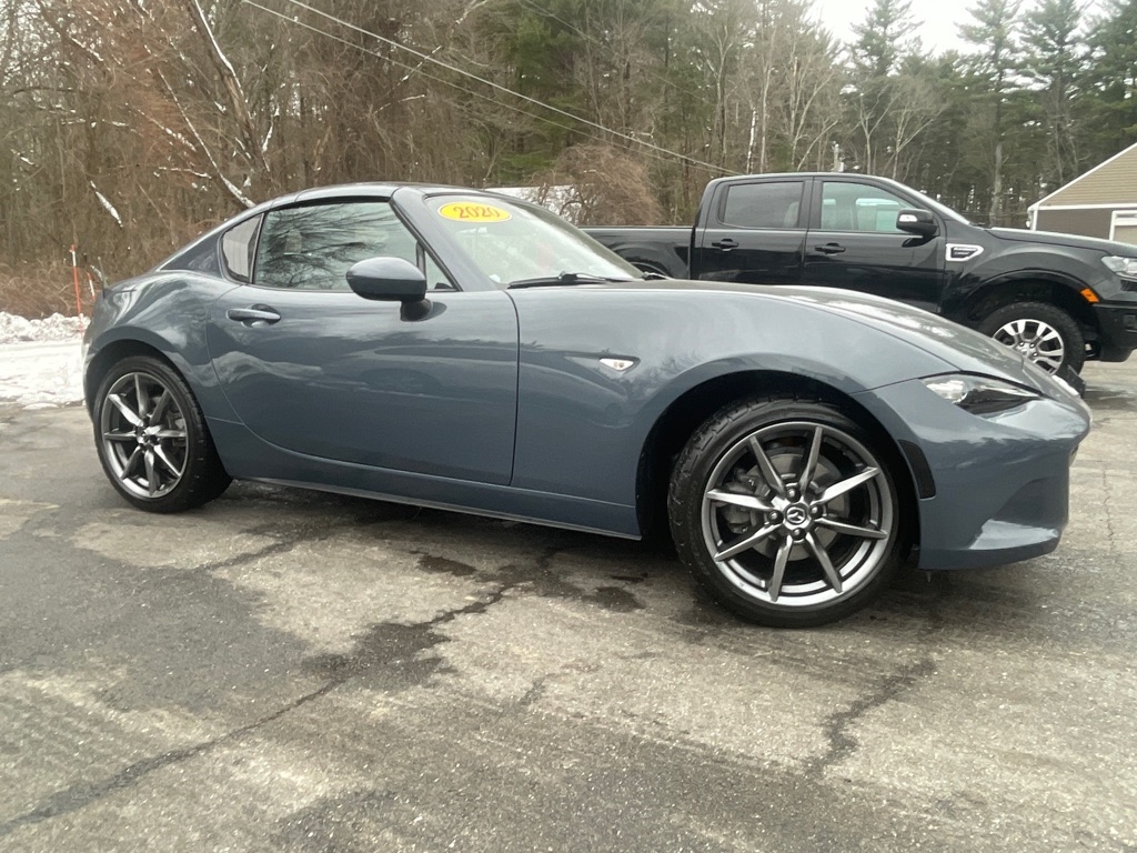 Mazda MX-5 Miata RF  2020