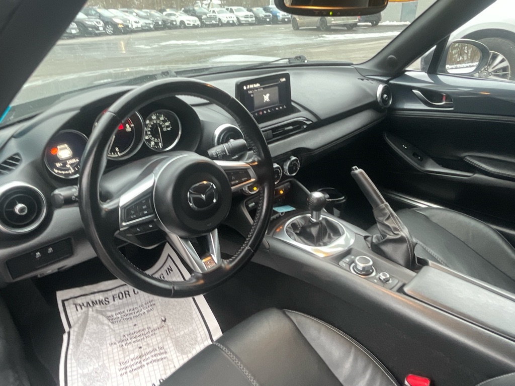 Mazda MX-5 Miata RF  2020