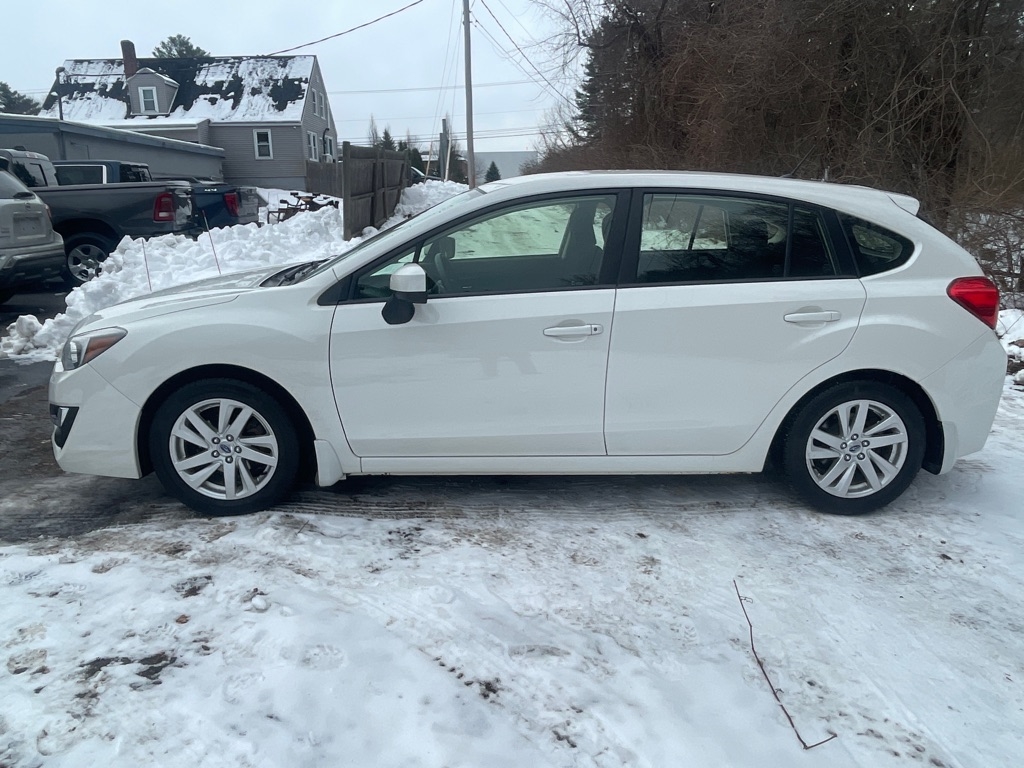 Subaru Impreza Wagon  2015