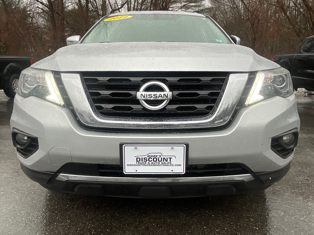 Nissan Pathfinder  2019