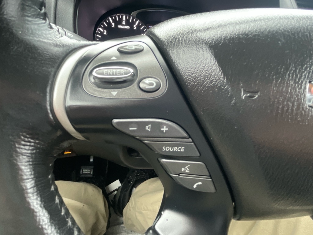 Nissan Pathfinder  2019