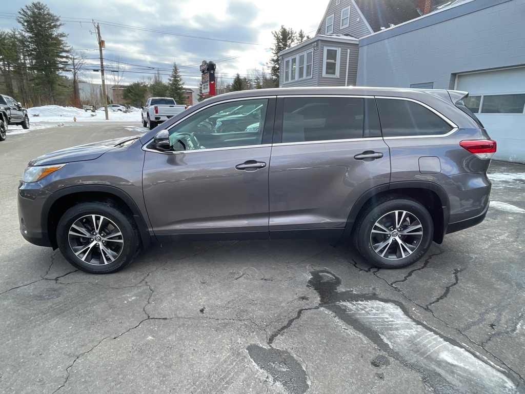 Toyota Highlander  2019