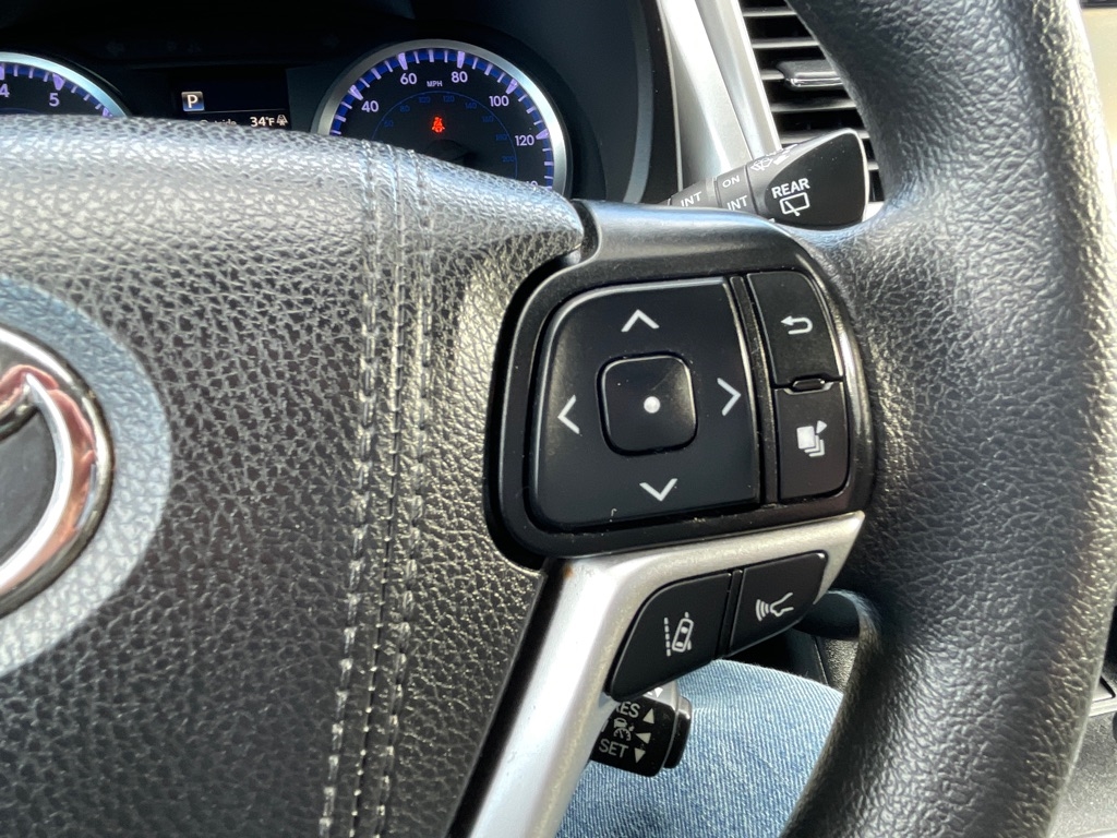 Toyota Highlander  2019