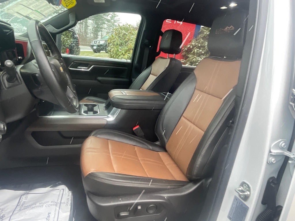 Chevrolet Silverado 3500HD  2025