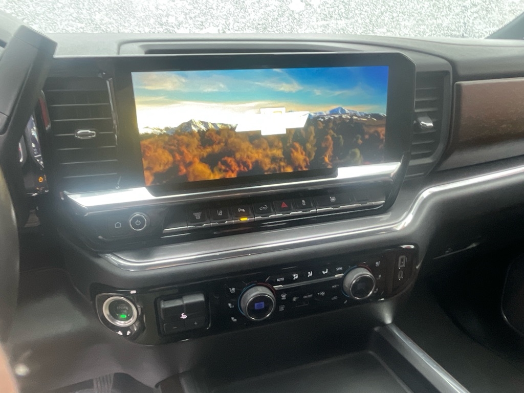 Chevrolet Silverado 3500HD  2025