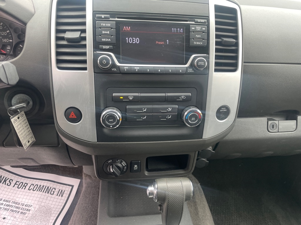 Nissan Frontier  2016