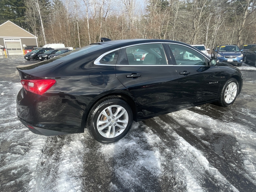 Chevrolet Malibu  2016