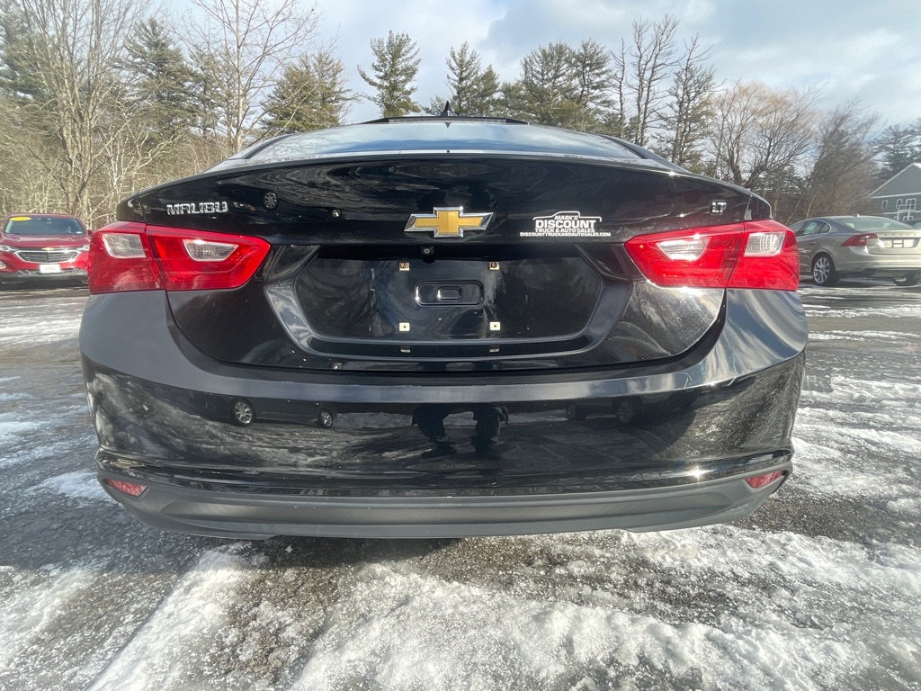 Chevrolet Malibu  2016