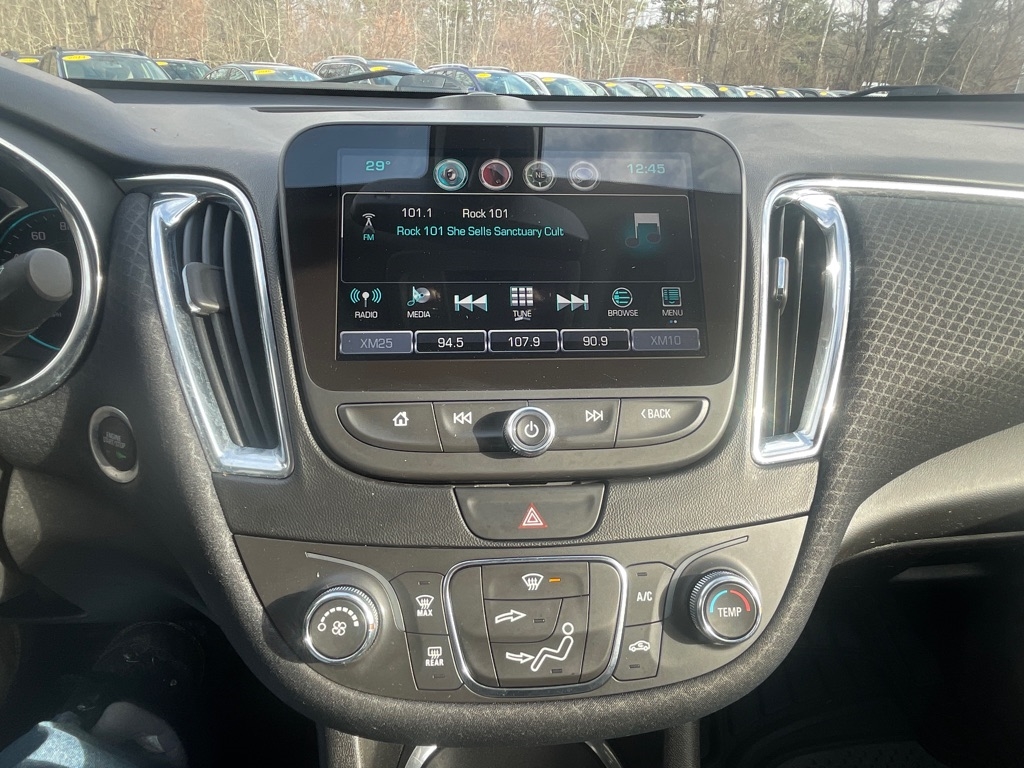 Chevrolet Malibu  2016