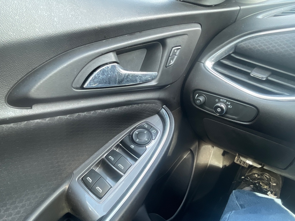 Chevrolet Malibu  2016