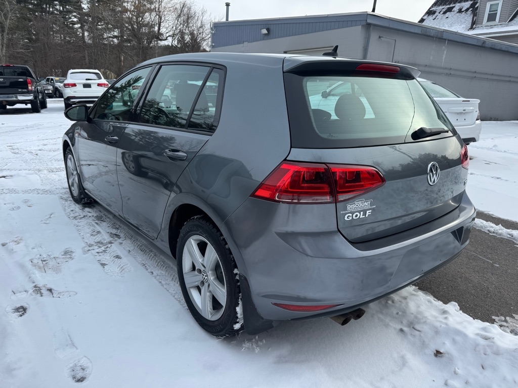 Volkswagen Golf  2017