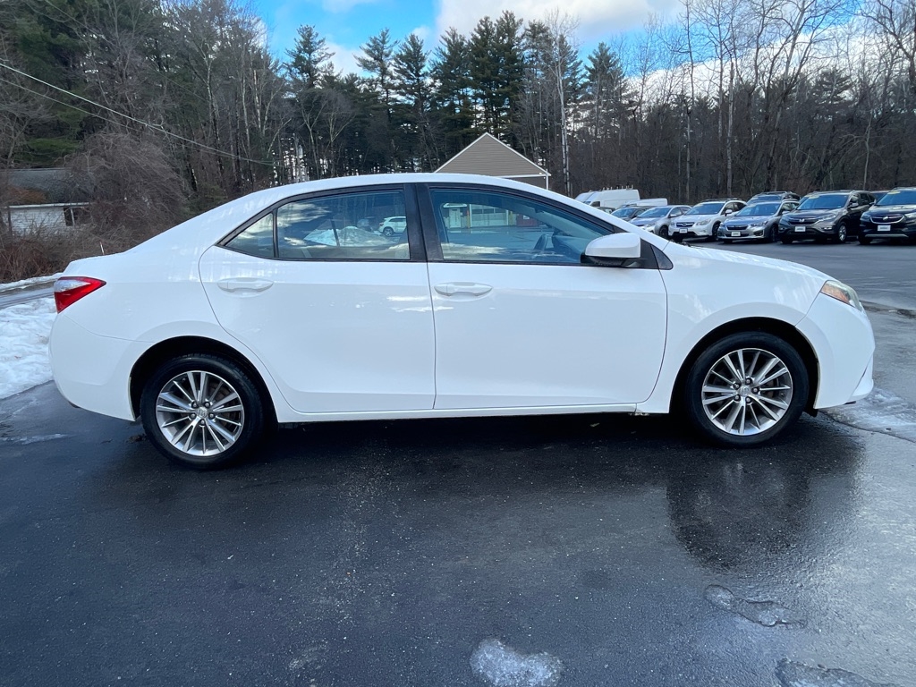 Toyota Corolla  2015