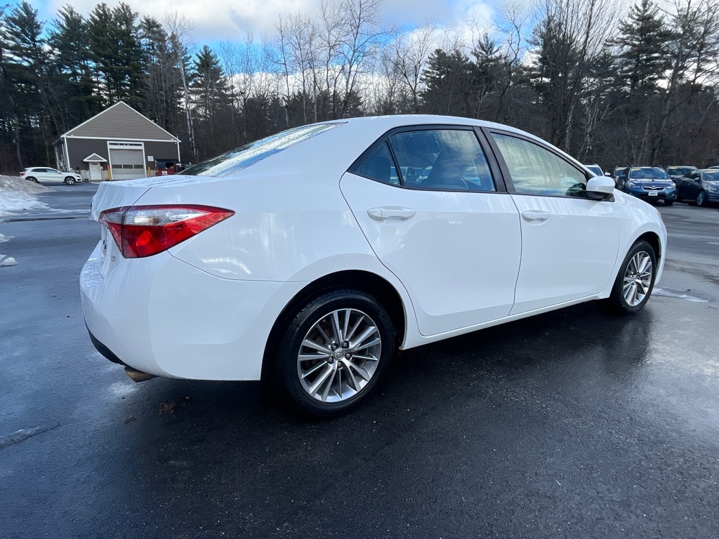 Toyota Corolla  2015