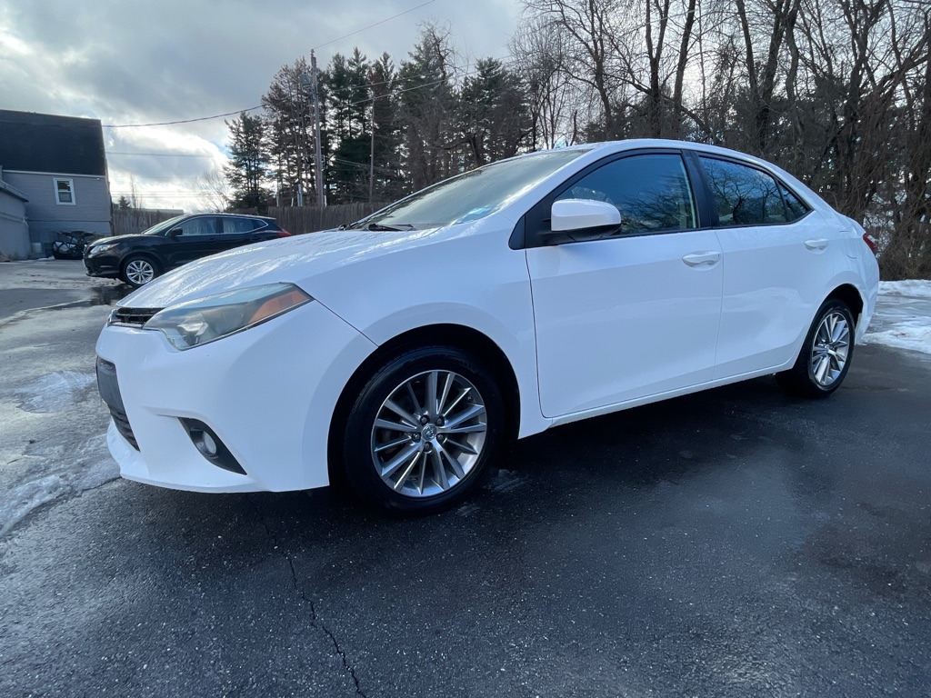 Toyota Corolla  2015