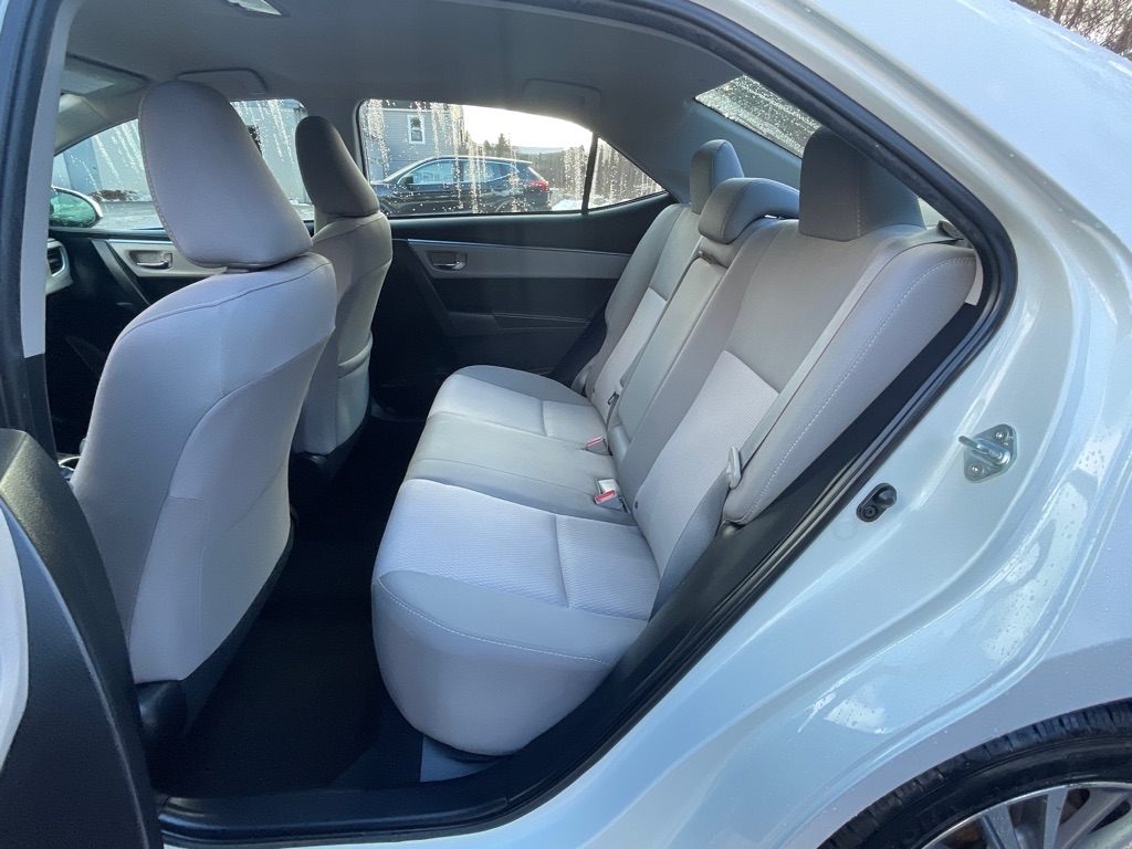 Toyota Corolla  2015