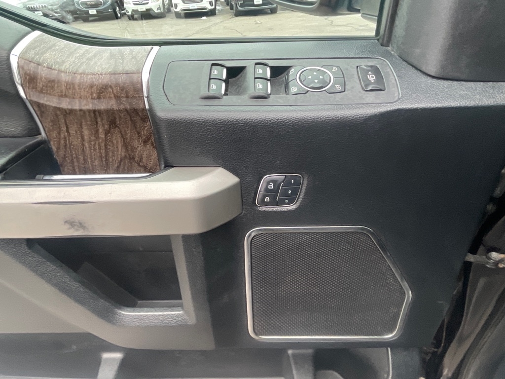 Ford Super Duty F-350 SRW  2018