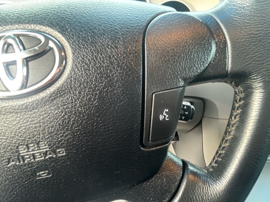 Toyota Tundra 4WD Truck  2008