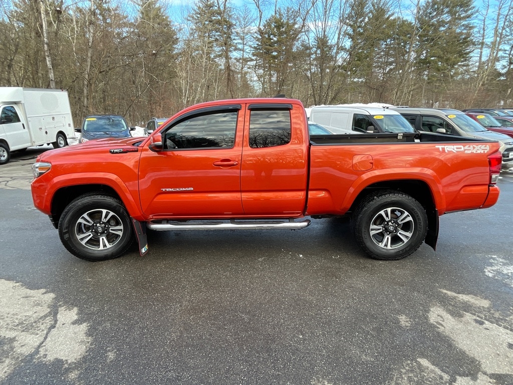Toyota Tacoma  2017