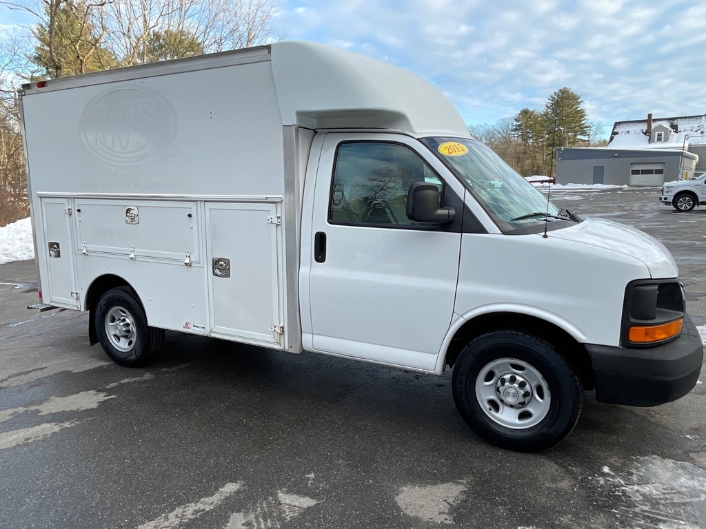 Chevrolet Express Commercial Cutaway  2015