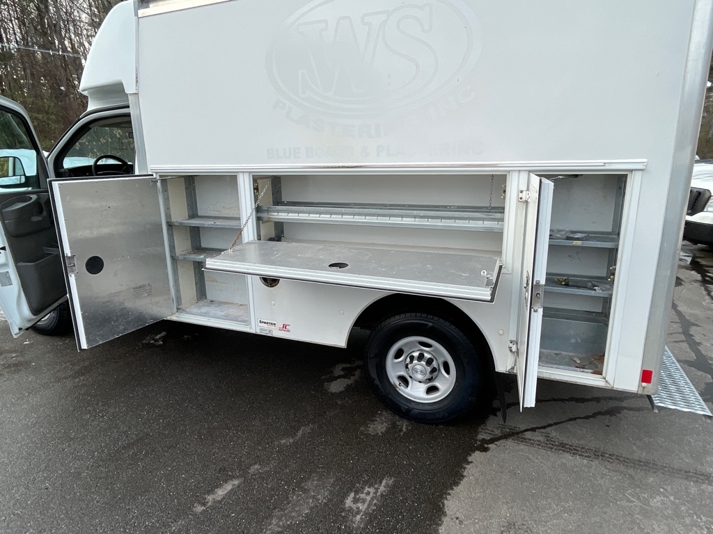 Chevrolet Express Commercial Cutaway  2015