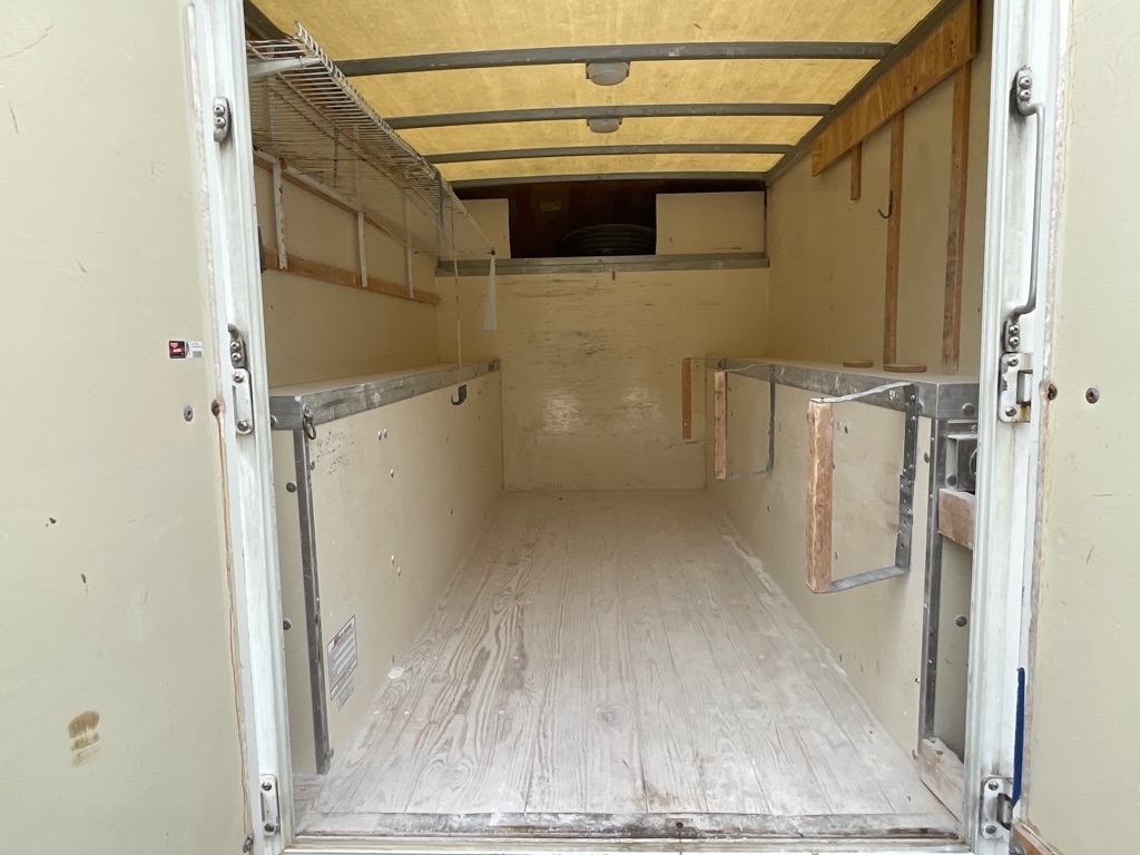 Chevrolet Express Commercial Cutaway  2015