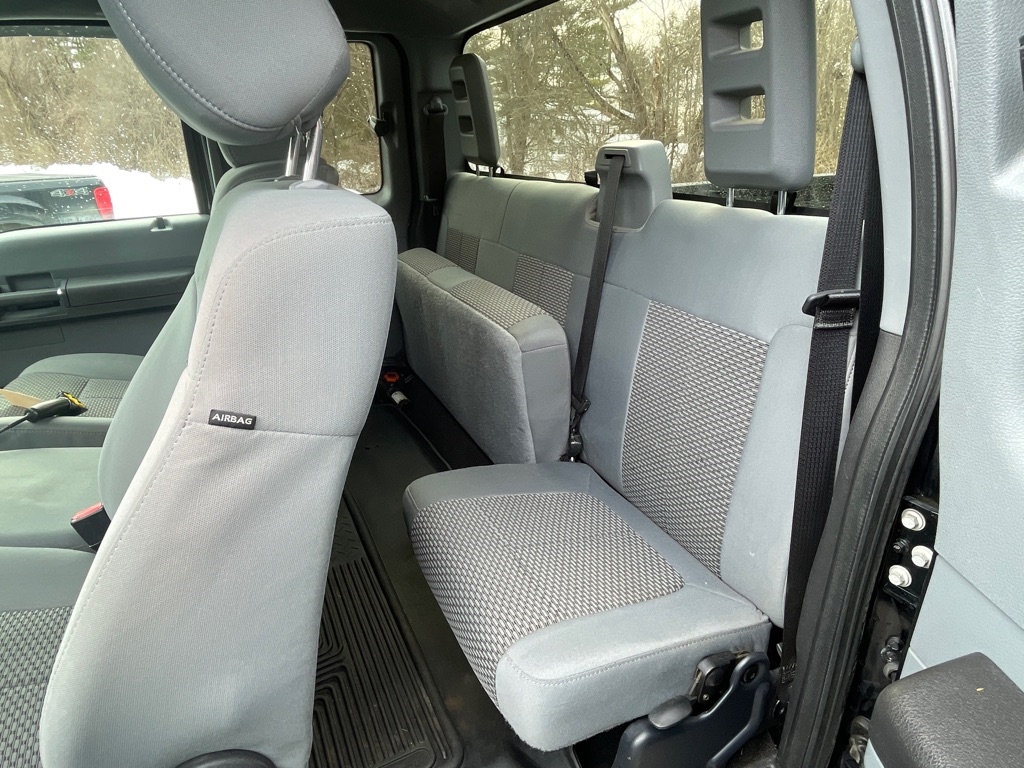 Ford Super Duty F-250 SRW  2016