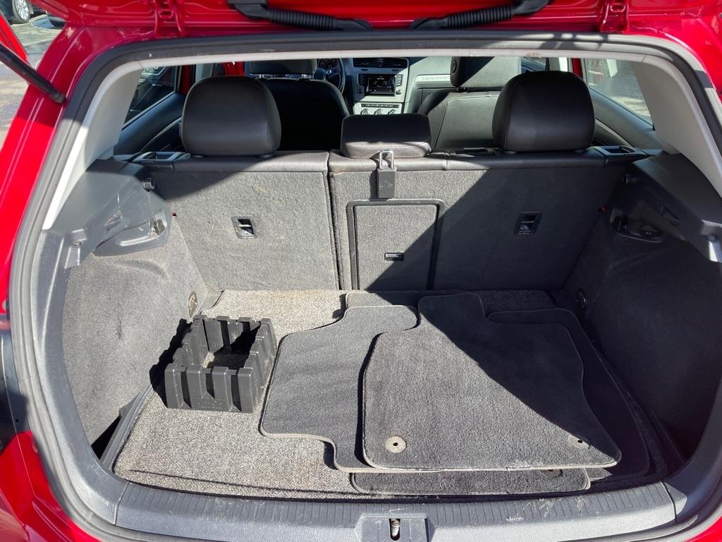 Volkswagen Golf  2015