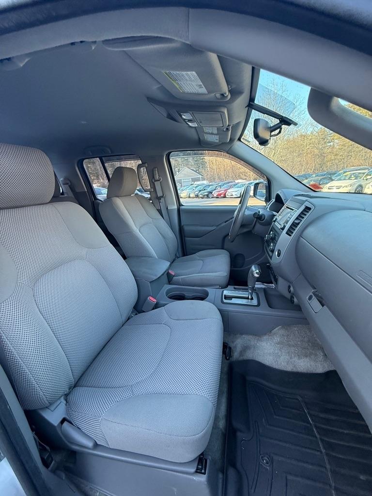 Nissan Frontier  2017