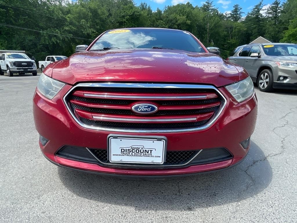 Ford Taurus  2015
