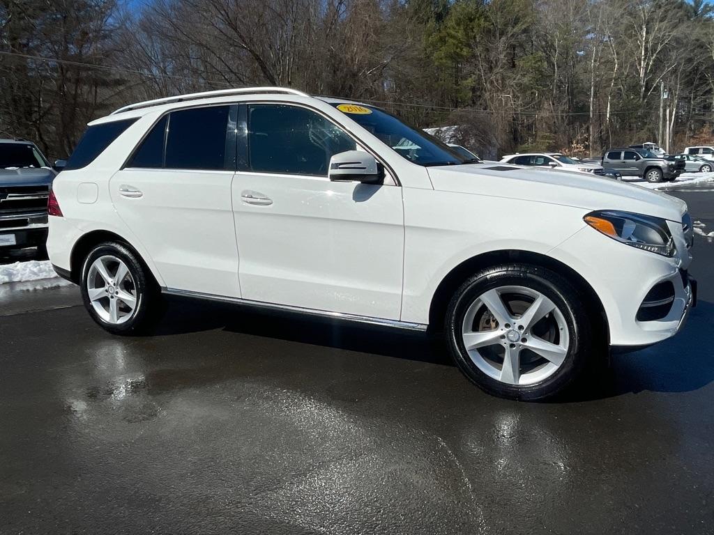 Mercedes-Benz GLE  2016
