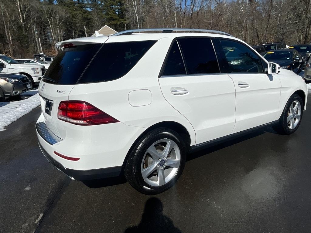 Mercedes-Benz GLE  2016