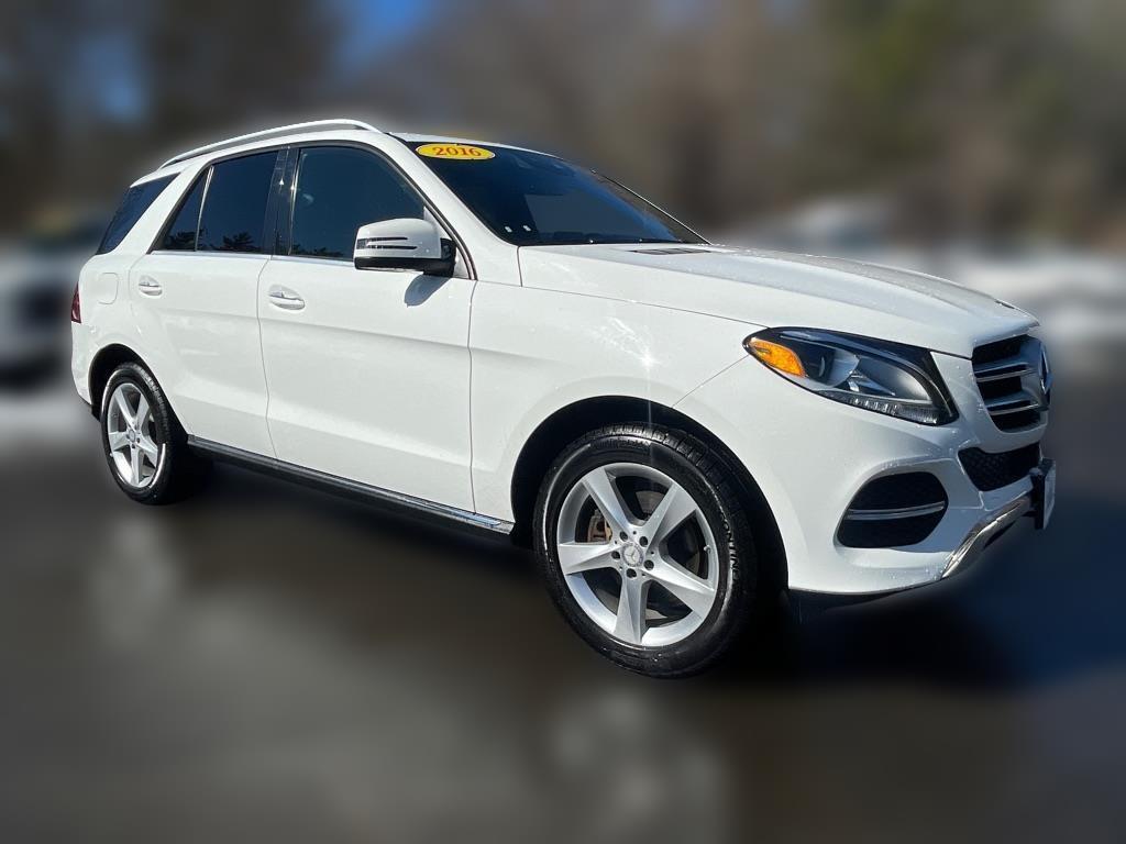 Mercedes-Benz GLE  2016